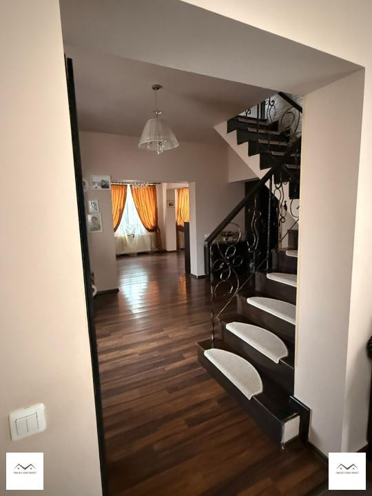 Vila individuala in proximitatea lacului