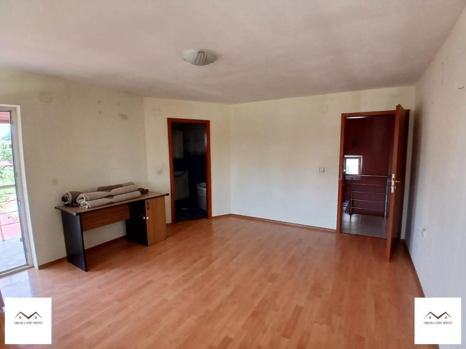 Apartament in vila 