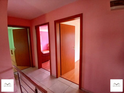 Apartament in vila 