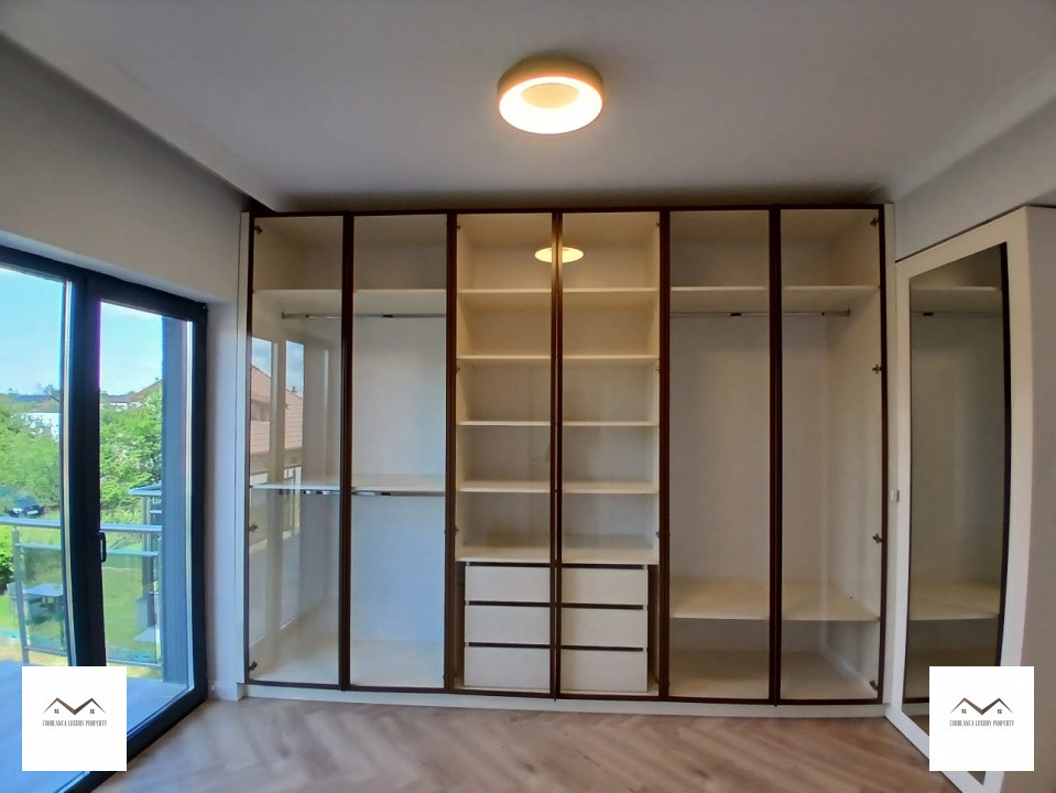 Apartament parter cu gradina