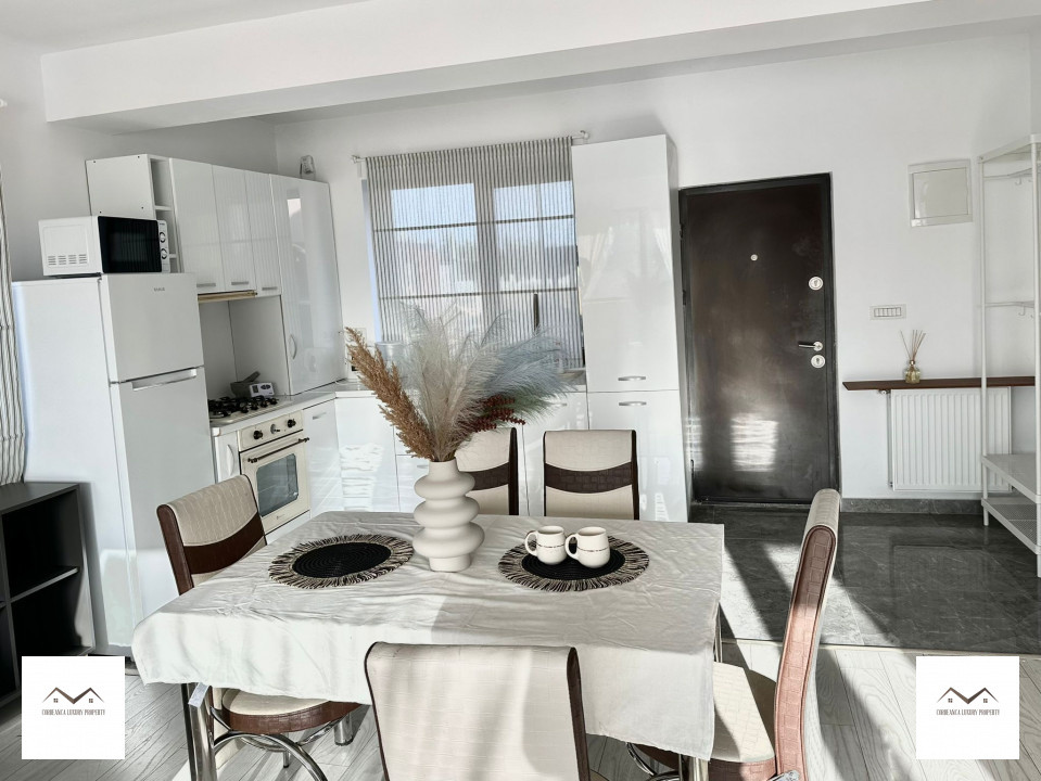 Vila duplex zona linistita