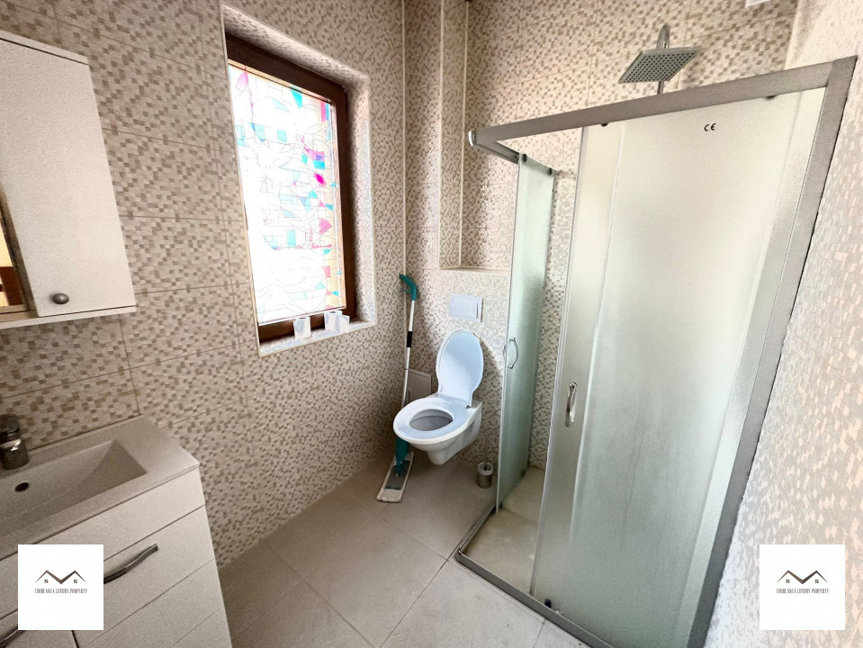 Vila duplex zona linistita